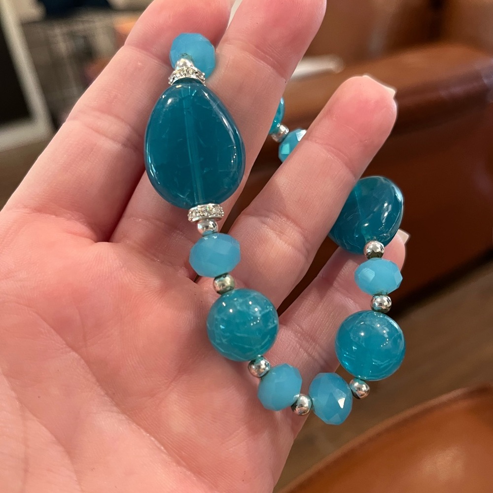 Pretty Simulated turquoise multi bead silver tone bracelet